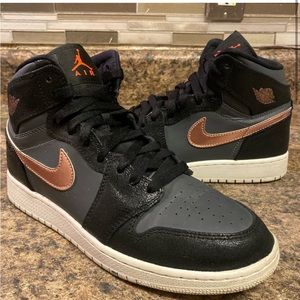 Nike Air Jordan 1 Retro High Sz TY